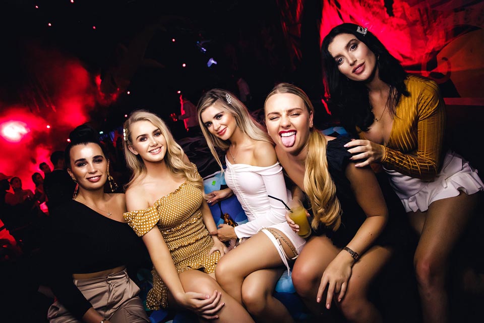 Bar Girl Friendly Hotels Dubai 2022